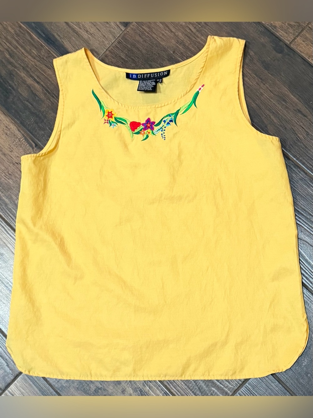 Silk Embroidered Floral Tank Sz 12